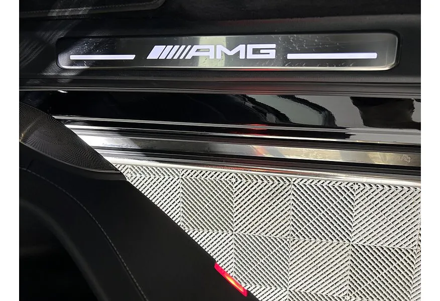 Mercedes-Benz G-Класс G 63 AMG Speedshift 4Matic (585 л.с.) Черный в АВИЛОН. Слайд №18