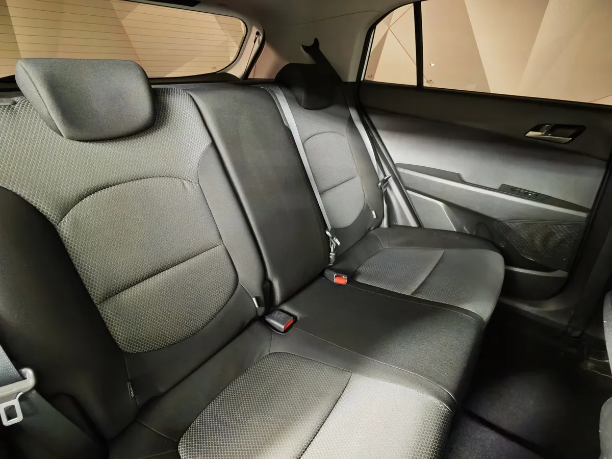 Hyundai Creta 2.0 AT AWD (149 л.с.) Comfort + Advanced Белый в АВИЛОН. Слайд №17