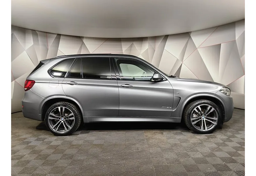 BMW X5 xDrive40d Steptronic (313 л.с.) Серый в АВИЛОН. Слайд №6