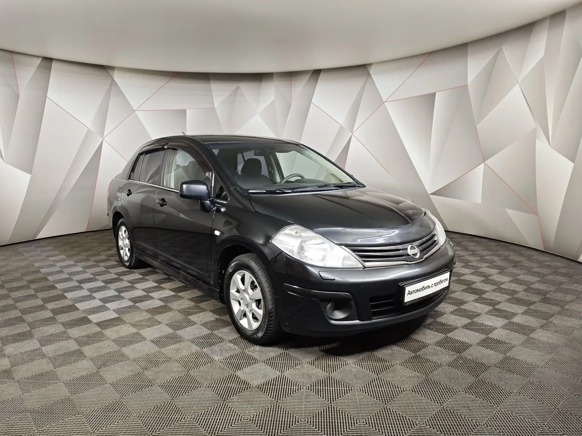 Nissan Tiida 1.6 MT (110 л.с.) Черный в АВИЛОН. Слайд №3