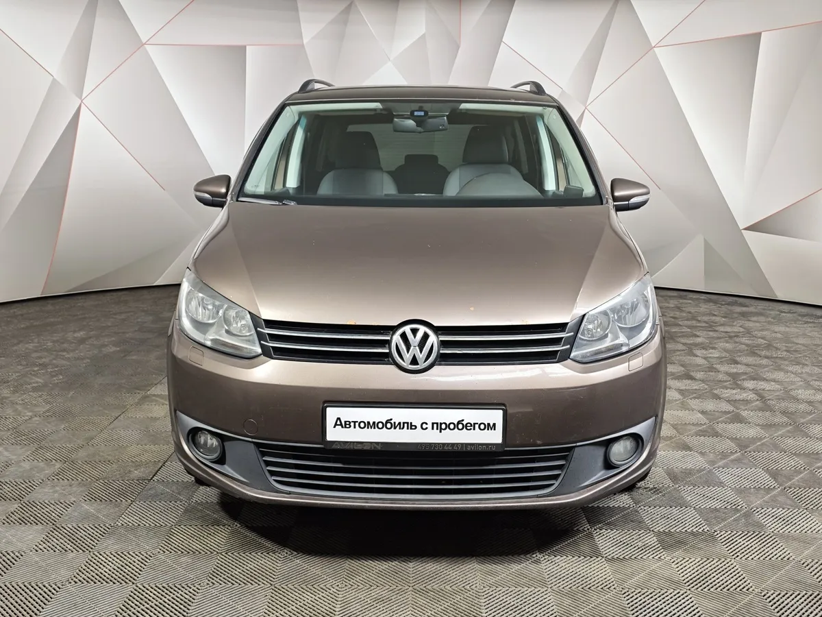 Volkswagen Touran 1.4 TSI DSG (140 л.с.) Trendline Коричневый в АВИЛОН. Слайд №7