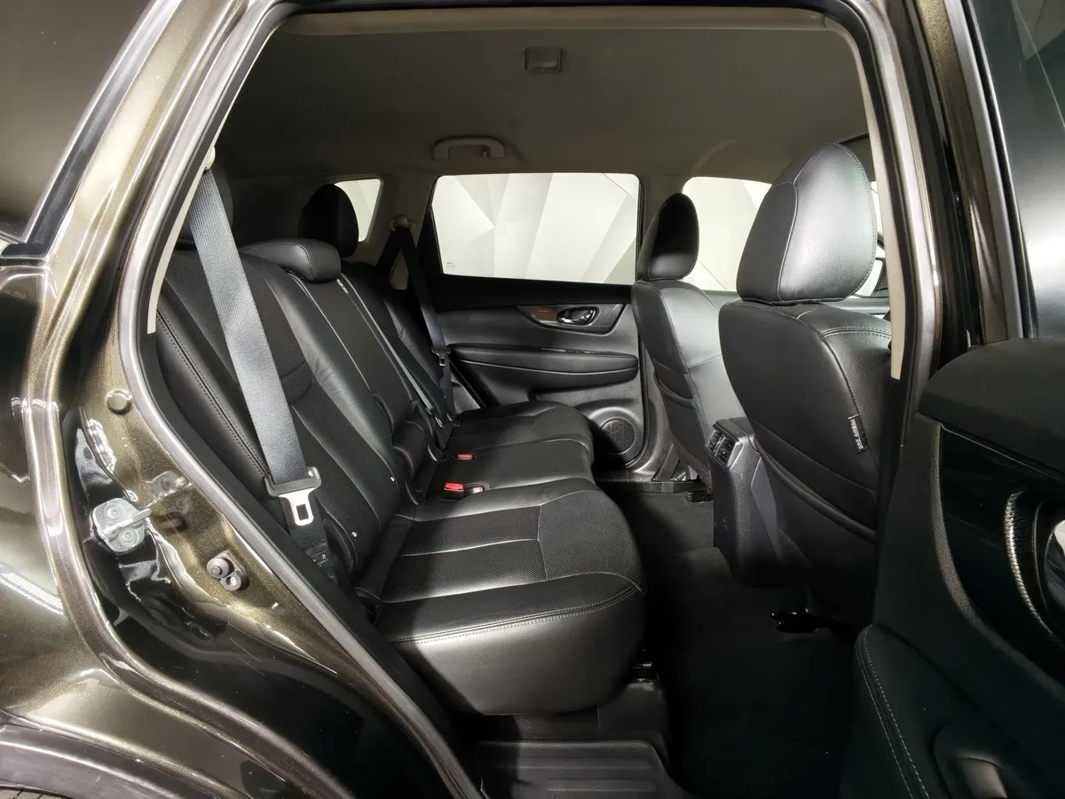 Nissan X-Trail 2.5 CVT AWD (171 л.с.) Зеленый в АВИЛОН. Слайд №16