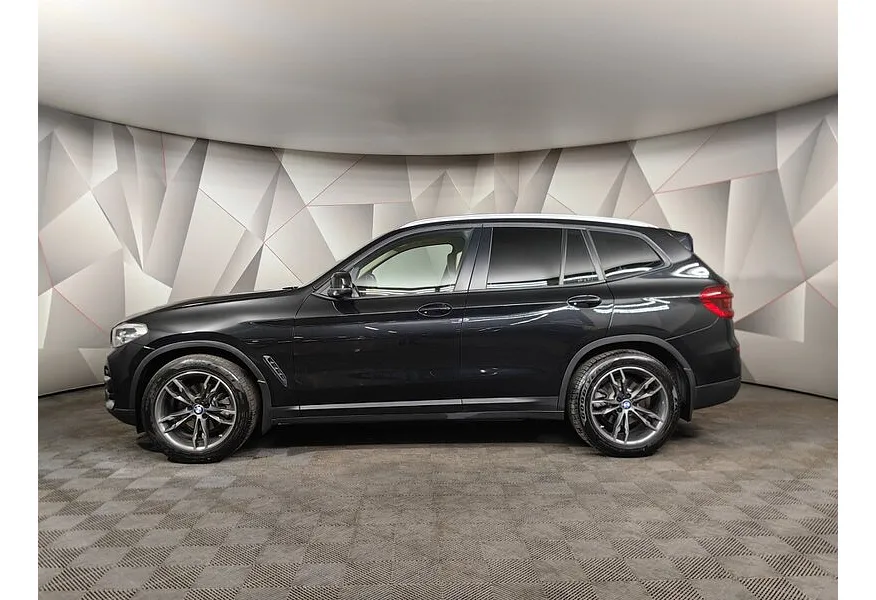 BMW X3 xDrive20d AT (190 л.с.) Urban Черный в АВИЛОН. Слайд №5