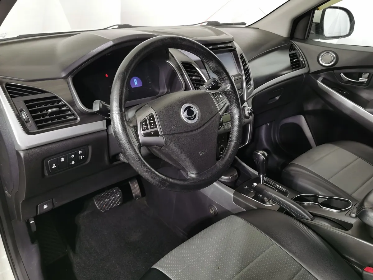 SsangYong Actyon 2.0 AT AWD (149 л.с.) Белый в АВИЛОН. Слайд №18