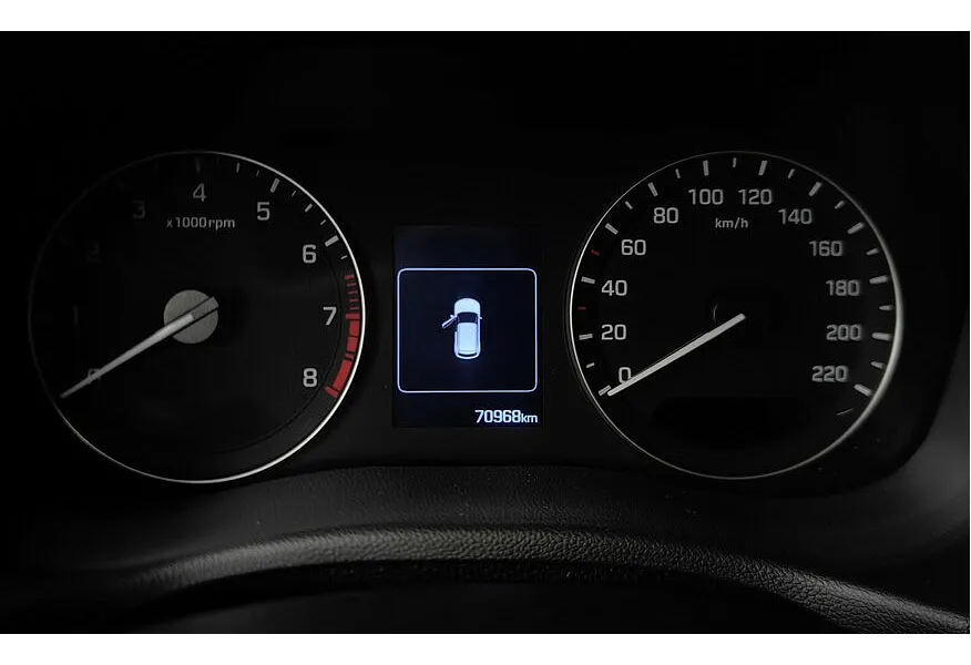 Hyundai Creta 1.6 AT (123 л.с.) Travel Черный в АВИЛОН. Слайд №18