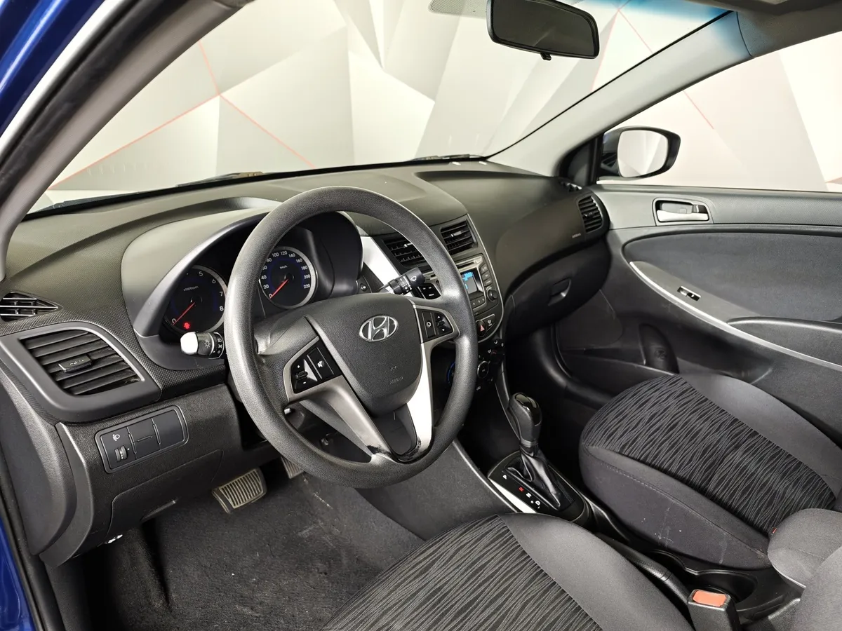 Hyundai Solaris 1.6 AT (123 л.с.) Comfort Синий в АВИЛОН. Слайд №16