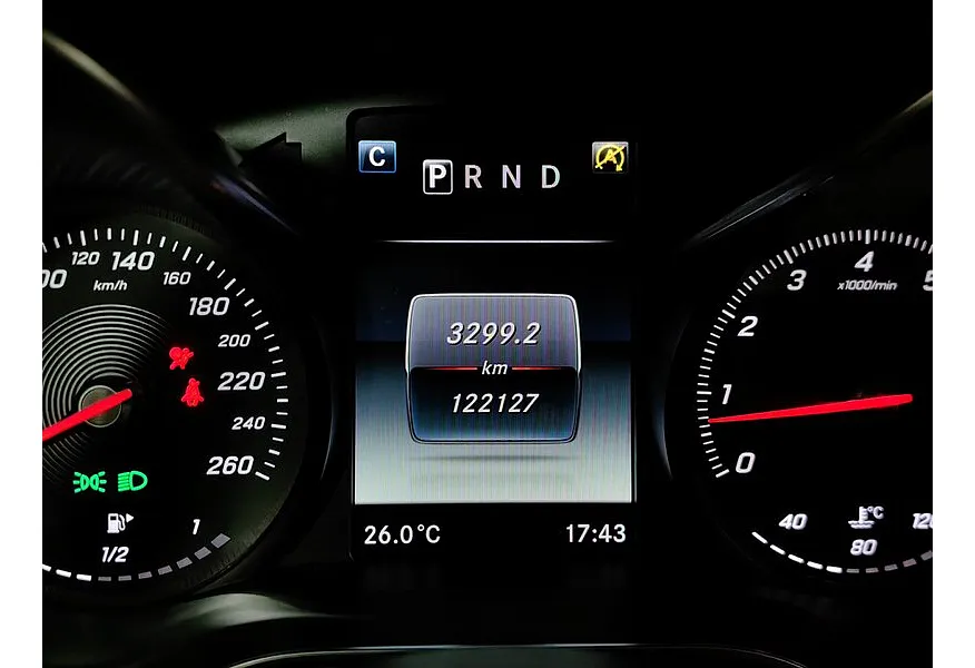 Mercedes-Benz C-Класс C 200 4Matic 9G-Tronic (184 л.с.) Особая серия Черный в АВИЛОН. Слайд №18