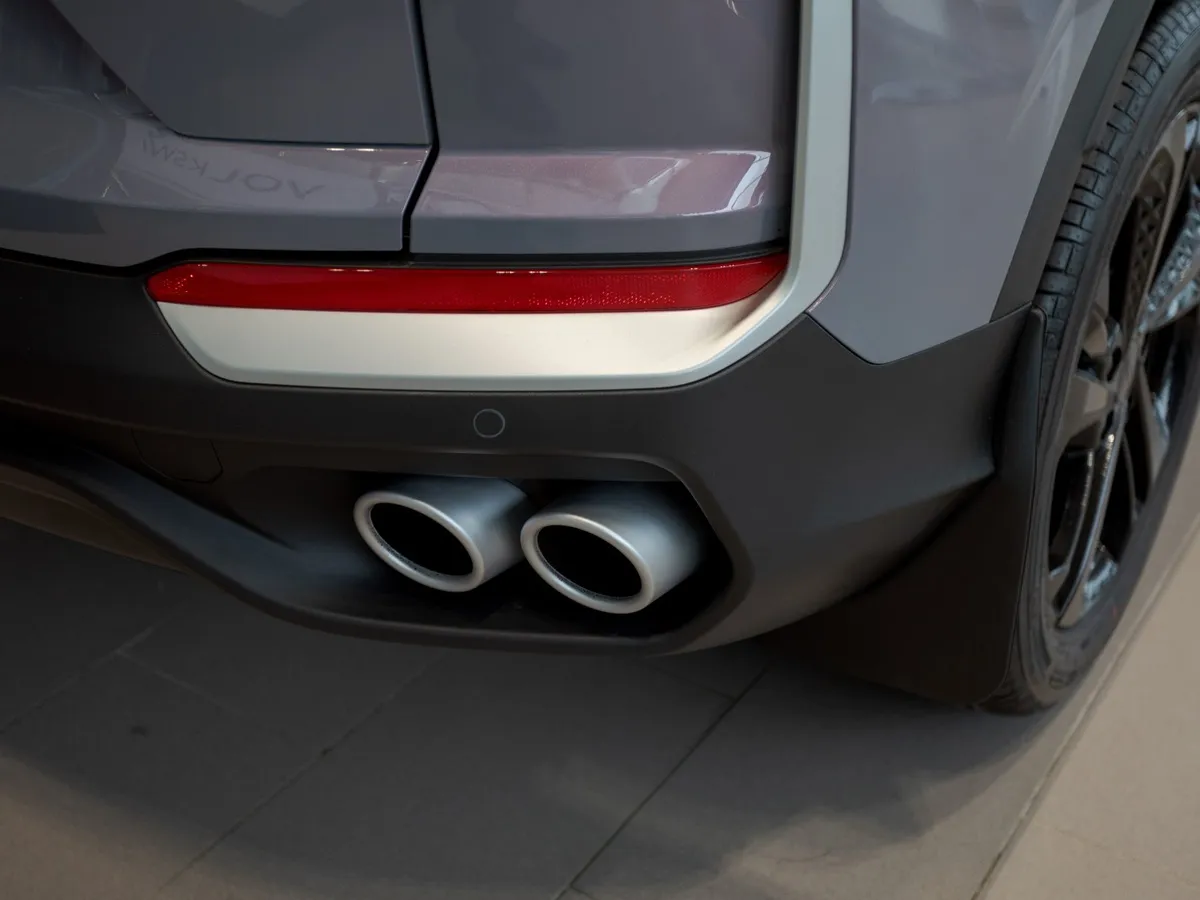 Geely Coolray 1.5T 7DCT (147 л.с.) Эксклюзив Фиолетовый в АВИЛОН. Слайд №13