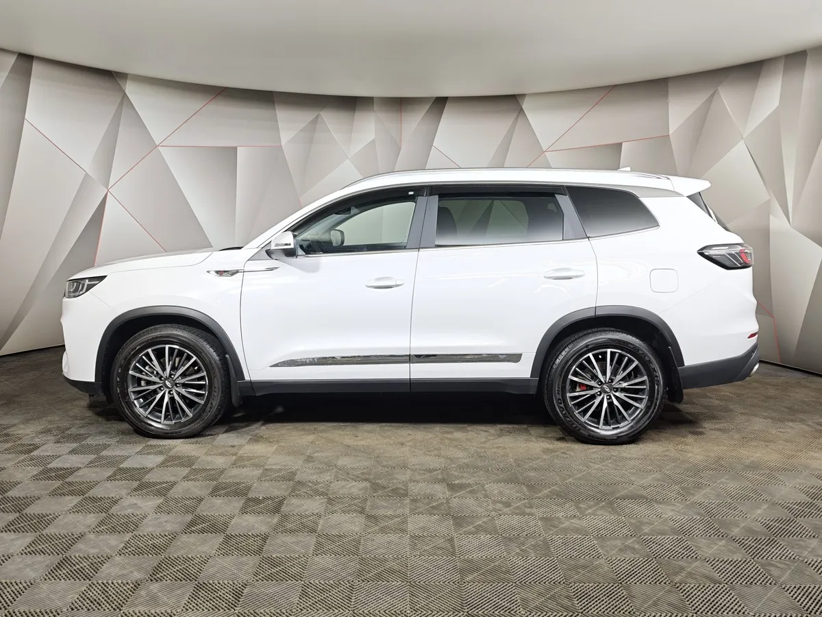 Chery Tiggo 8 Pro Max 2.0T DCT AWD (197 л.с.) Ultimate Белый в АВИЛОН. Слайд №5