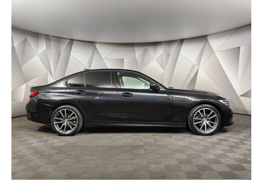 BMW 3 серия 318d Steptronic (150 л.с.) Черный в АВИЛОН. Слайд №6
