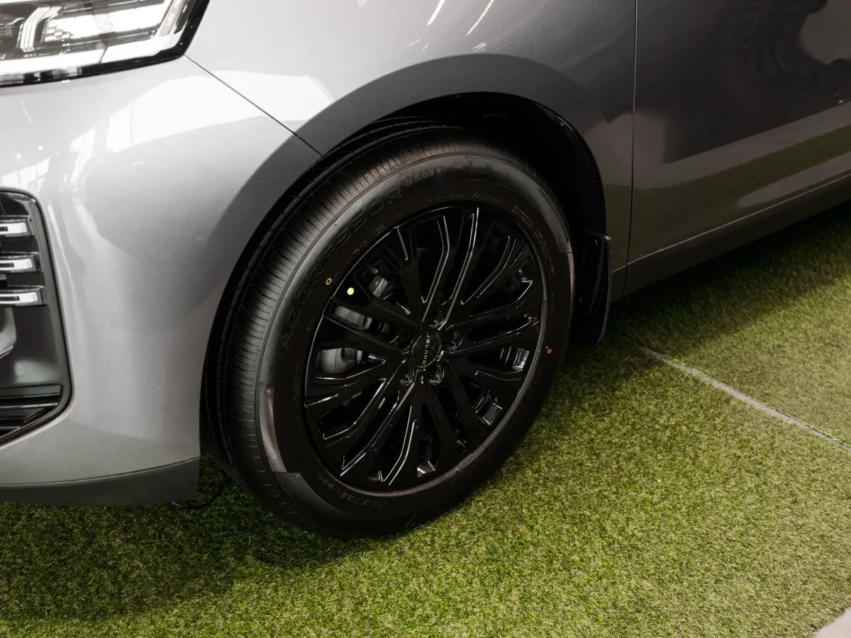 JELAND J6 1.5 DCT FWD (147 л.с.) Престиж Серый в АВИЛОН. Слайд №12