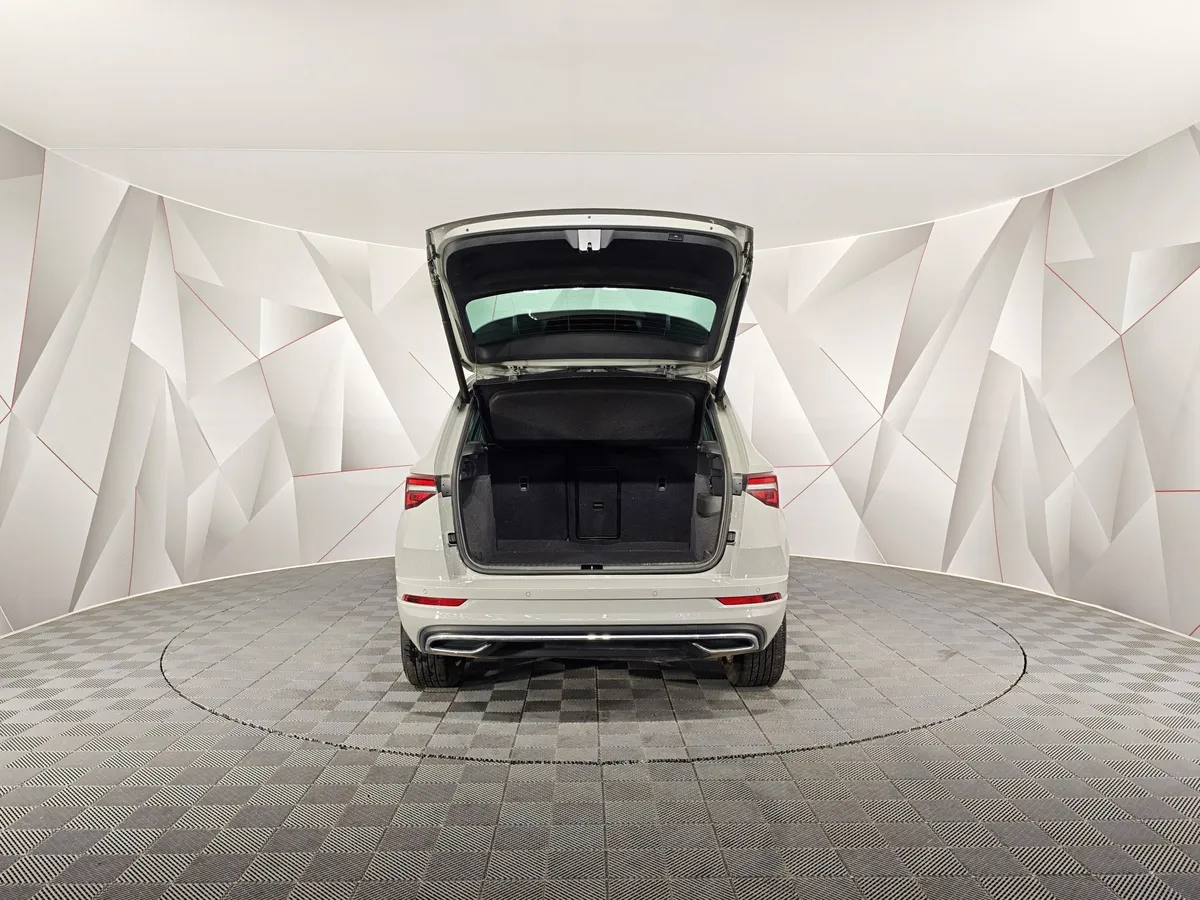 Skoda Karoq 2.0 AMT AWD (190 л.с.) SportLine 4х4 Серый в АВИЛОН. Слайд №12