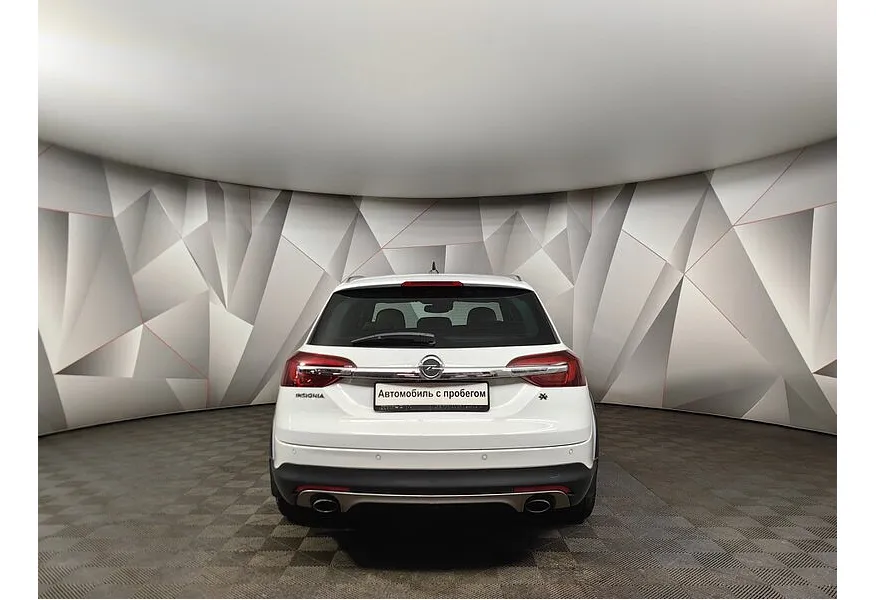Opel Insignia 2.0 SIDI Turbo AT 4x4 (249 л.с.) Белый в АВИЛОН. Слайд №8