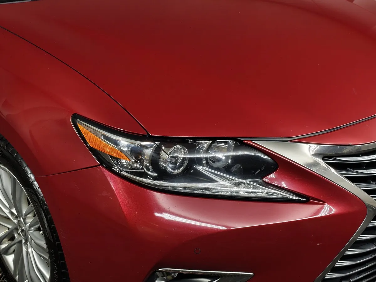 Lexus ES 200 AT (150 л.с.) Красный в АВИЛОН. Слайд №10