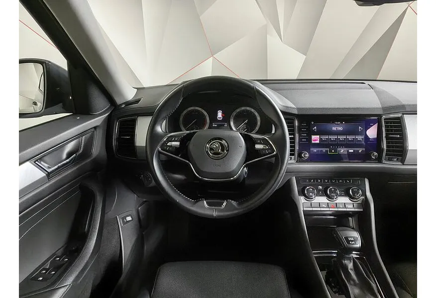 АВИЛОН - Skoda Kodiaq 2.0 TSI DSG 4X4 (180 л.с.) Серый - slide 11