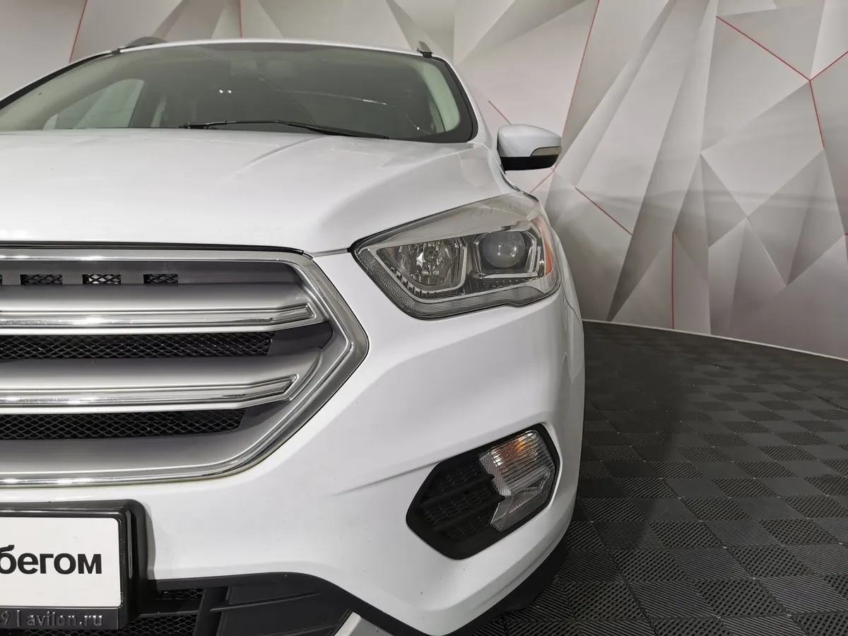 Ford Kuga 1.5 EcoBoost AT AWD (150 л.с.) Trend Plus Белый в АВИЛОН. Слайд №10