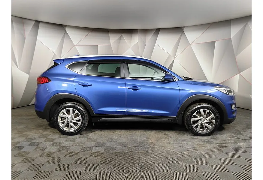 Hyundai Tucson 2.0 (150 л.с.) MPi-6AT-4WD Lifestyle Синий в АВИЛОН. Слайд №6