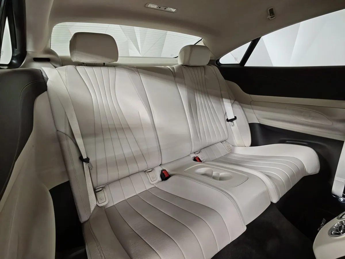 Mercedes-Benz E-Класс E 200 4MATIC G-TRONIC (184 л.с.) Sport Красный в АВИЛОН. Слайд №16