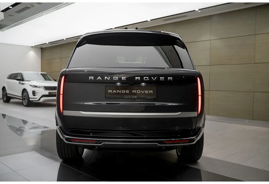 Land Rover Range Rover 4.4 P530 V8 AT AWD (530 л.с.) Autobiography Серый в АВИЛОН. Слайд №5