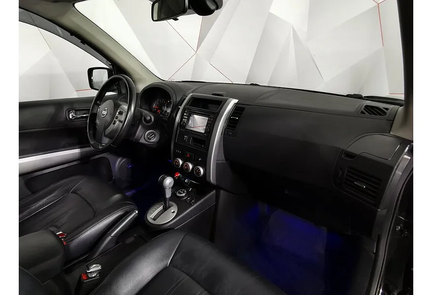 АВИЛОН - Nissan X-Trail 2.0 CVT AWD (141 л.с.) Черный - slide 9
