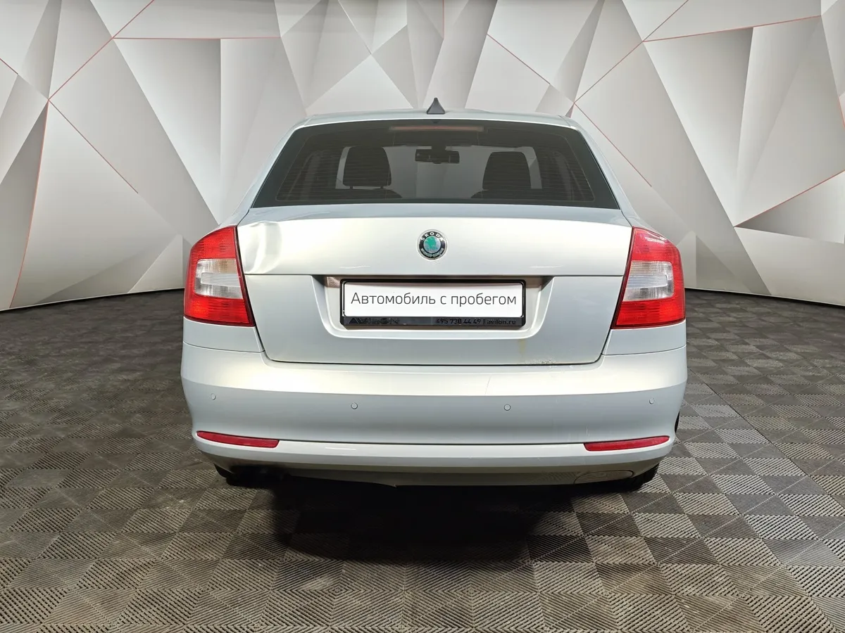 Skoda Octavia 1.8 TSI AT (152 л.с.) Active (CKD) Серебристый в АВИЛОН. Слайд №8
