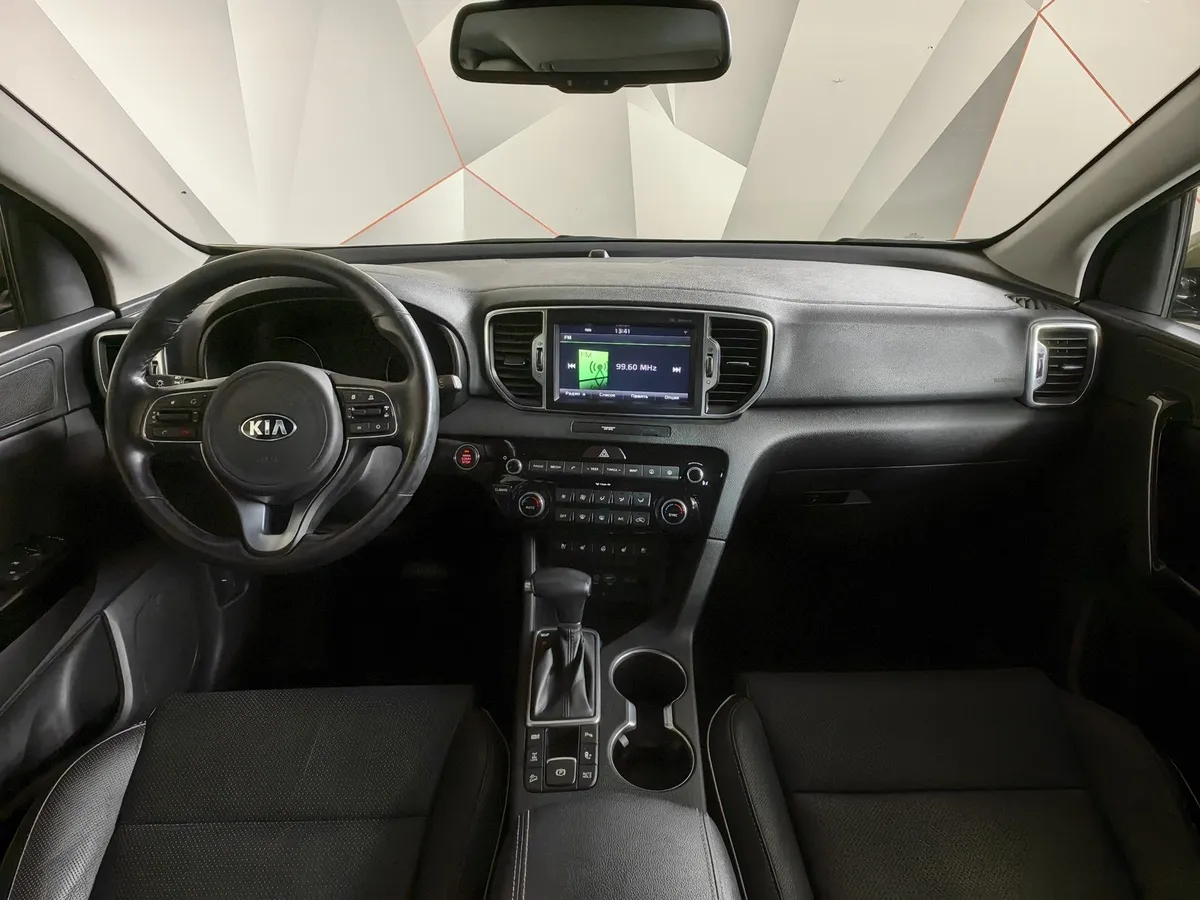 Kia Sportage 2.0 CRDi AT 4WD (185 л.с.) Premium Желтый в АВИЛОН. Слайд №13