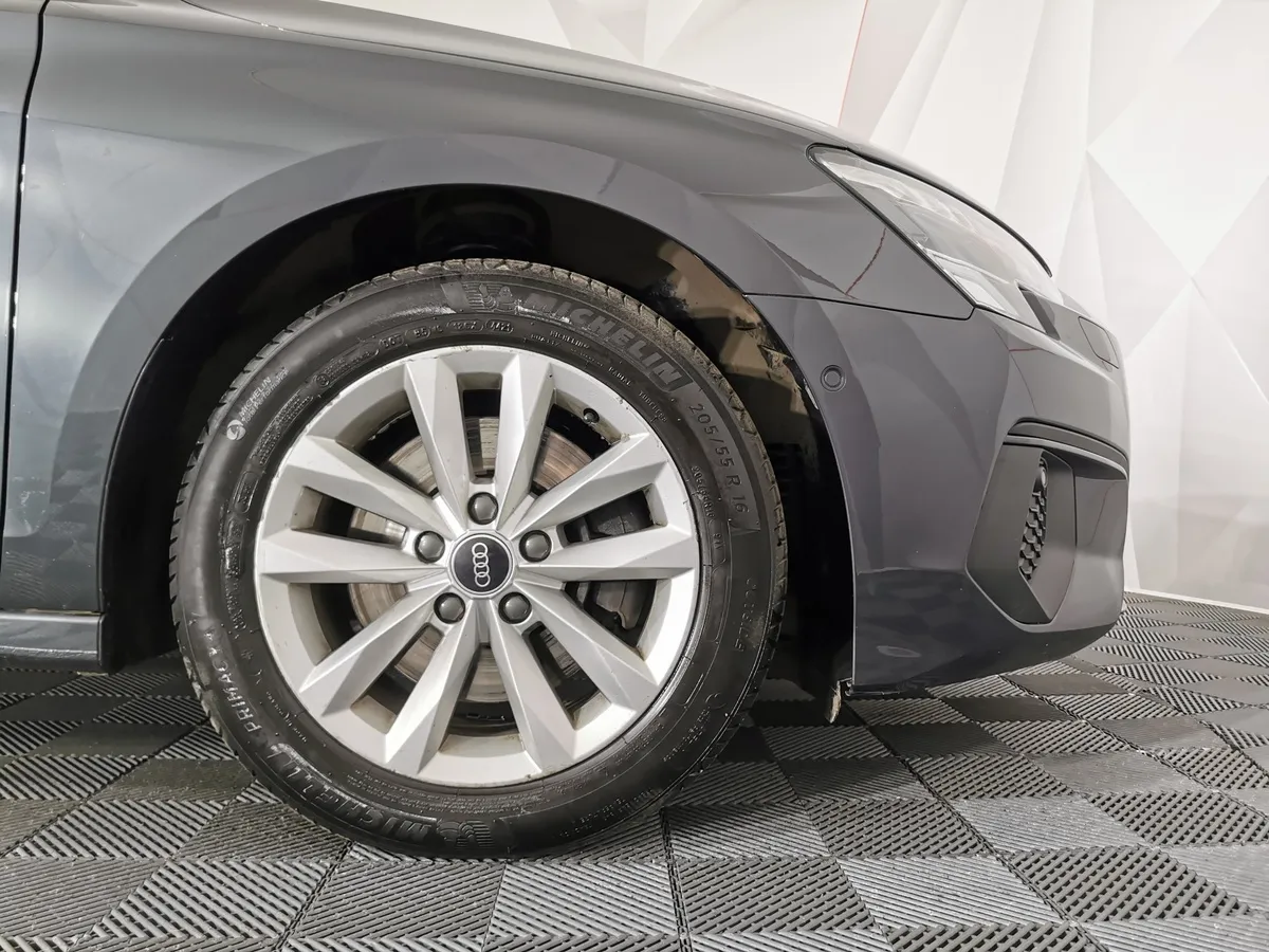 Audi A3 1.4 TFSI AT (150 л.с.) Серый в АВИЛОН. Слайд №9