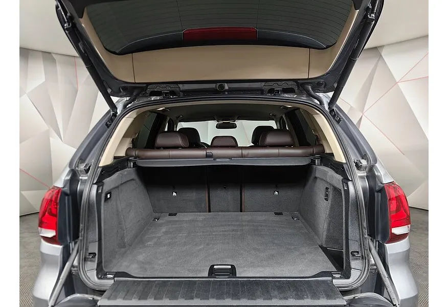 BMW X5 xDrive30d Steptronic (249 л.с.) Серый в АВИЛОН. Слайд №9