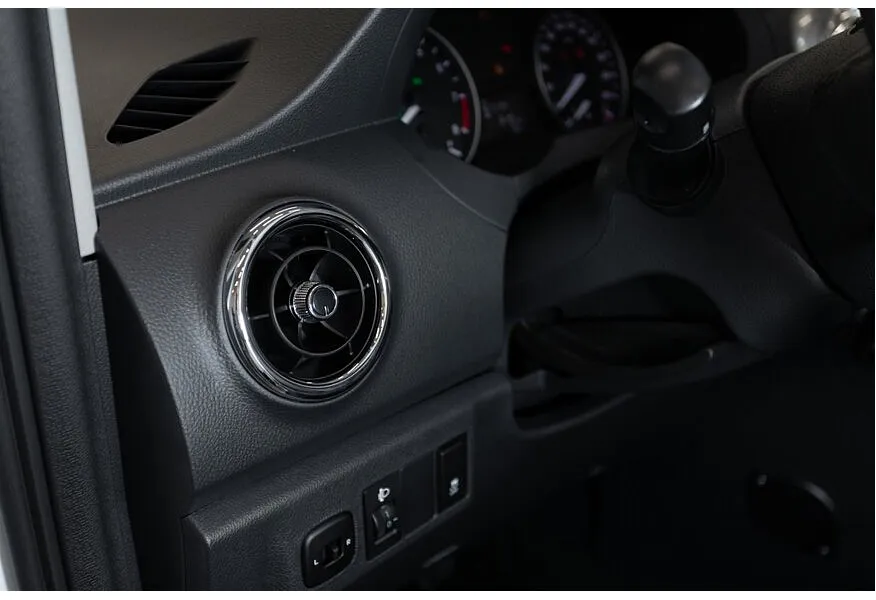 Sollers SF1 1.5 MT (136 л.с.) Серебристый в АВИЛОН. Слайд №4 Sollers SF1 1.5 MT (136 л.с.) Серебристый в АВИЛОН. Слайд №4