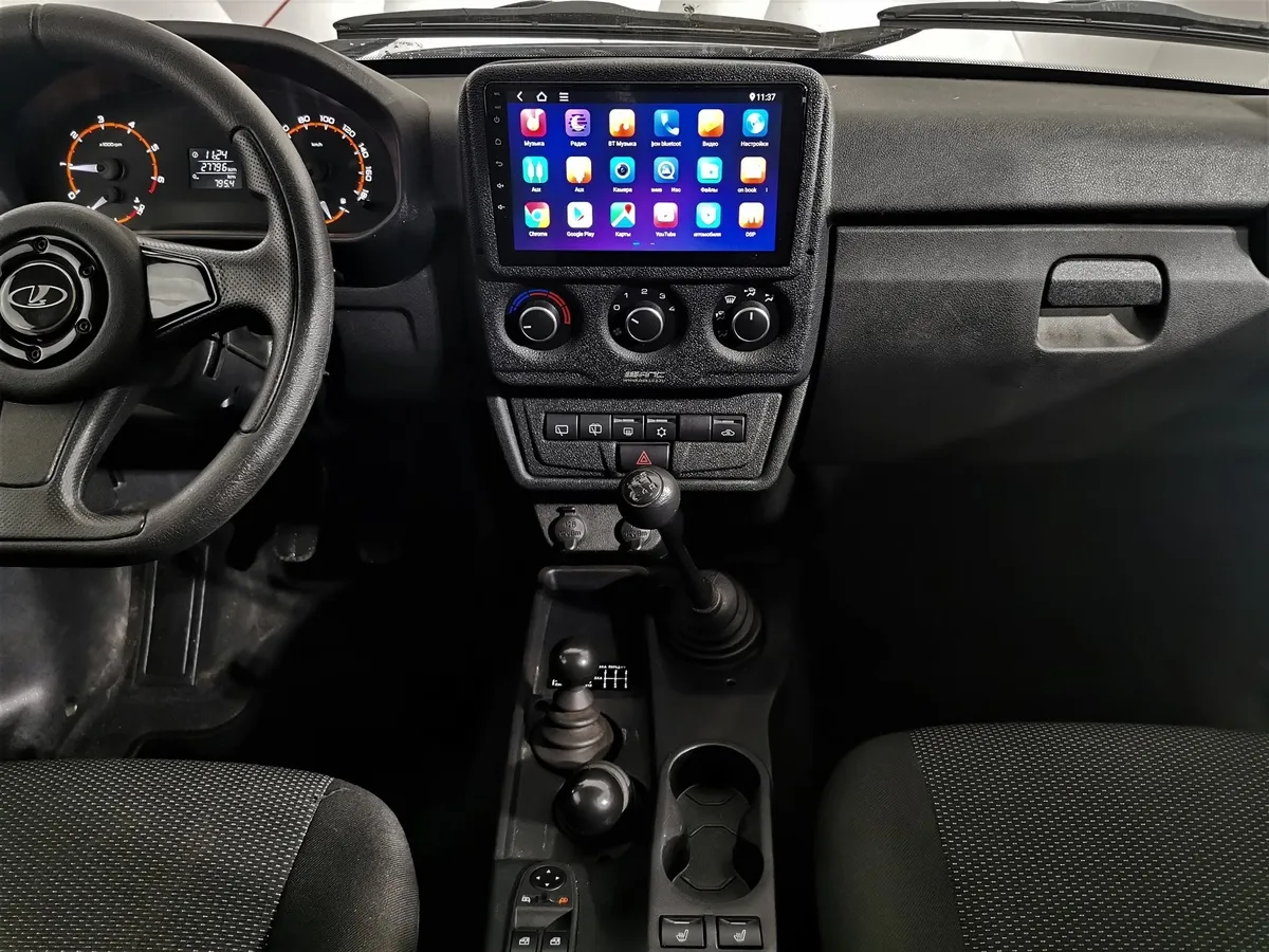 ВАЗ (Lada) 4x4 1.7 MT 8 кл. (Евро-4) (83 л.с.) Белый в АВИЛОН. Слайд №14