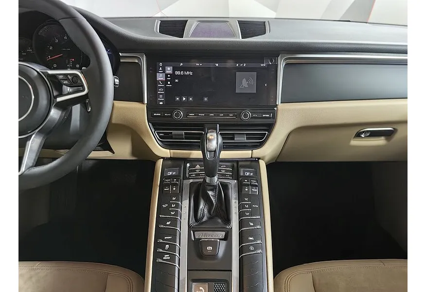 Porsche Macan 2.0 PDK AWD (252 л.с.) Черный в АВИЛОН. Слайд №15