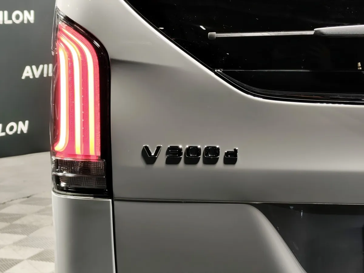 Mercedes-Benz V-Класс V 300 d L3 4MATIC 9G-TRONIC (237 л.с.) Серый в АВИЛОН. Слайд №8