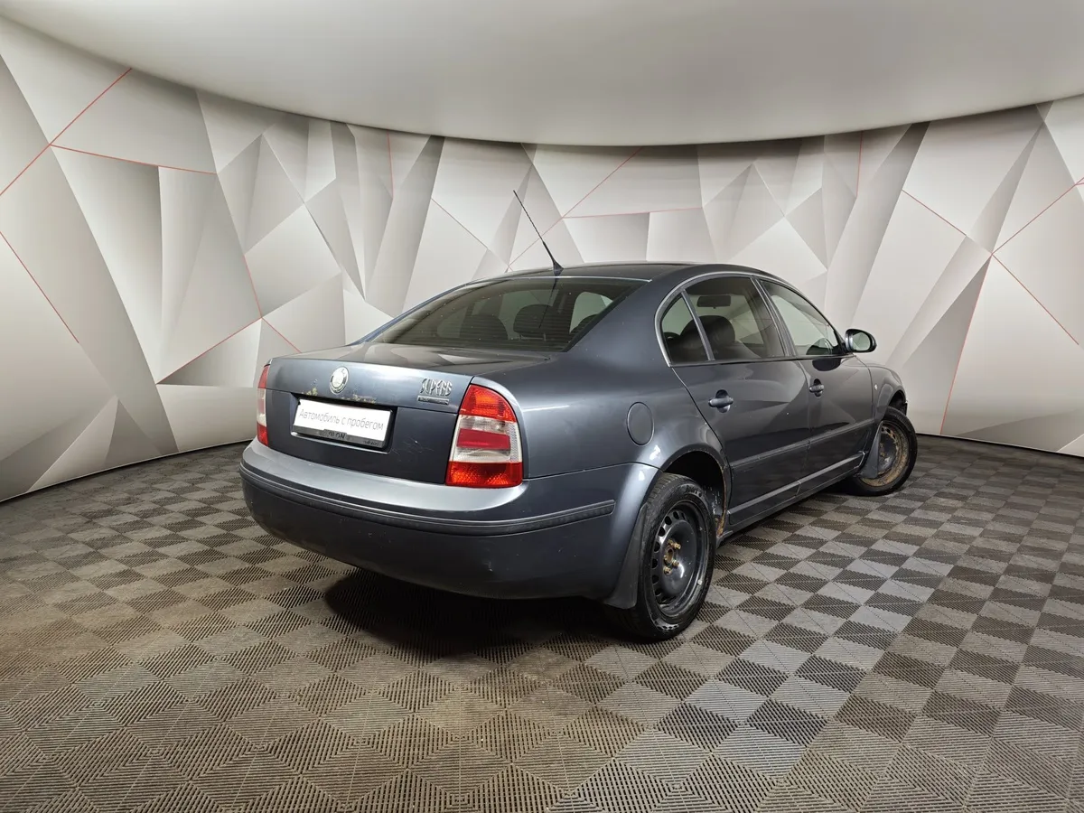 Skoda Superb 1.8T Tiptronic (150 л.с.) Серый в АВИЛОН. Слайд №2