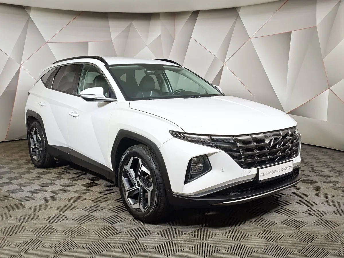 Hyundai Tucson G2.0 Smartstream 6AT 4WD (150 л.с.) Prestige + Smart Sense Белый в АВИЛОН. Слайд №3