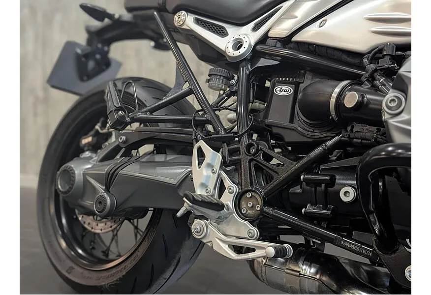 BMW Motorrad R nineT R nineT 1170 см³ (110) 1170 Черный в АВИЛОН. Слайд №9