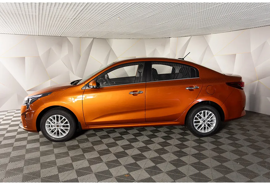 АВИЛОН - Solaris KRS 1.6 AT (123 л.с.) Luxe Оранжевый - slide 1