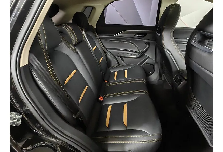 FAW Bestune T77 1.5 DCT (160 л.с.) Prestige Черный в АВИЛОН. Слайд №17