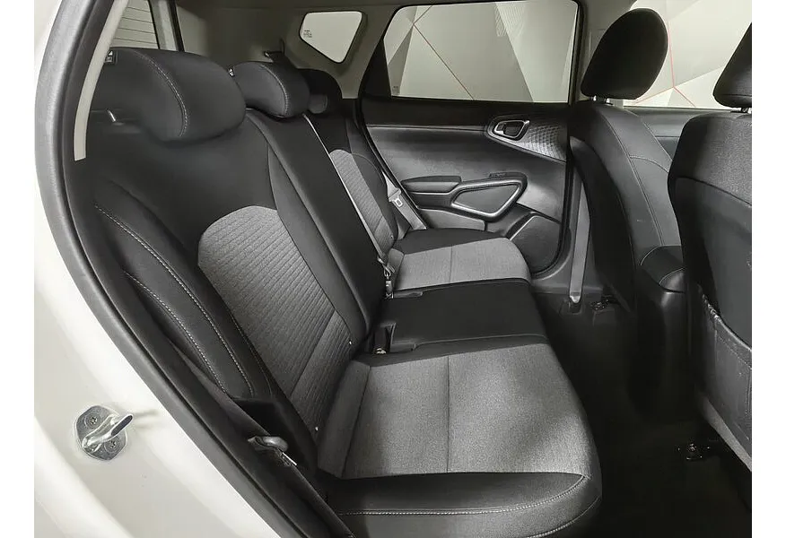 Kia Soul 1.6 MPI AT (123 л.с.) Luxe Белый в АВИЛОН. Слайд №12
