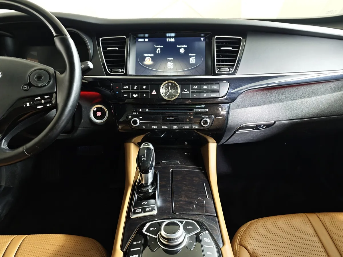 Kia Quoris 3.8 AT (334 л.с.) Premium Черный в АВИЛОН. Слайд №15