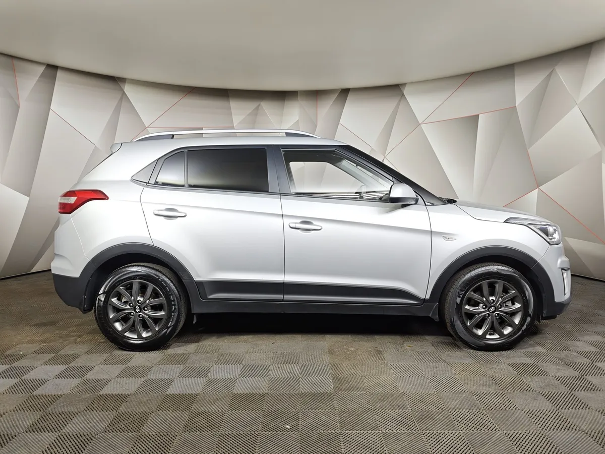 Hyundai Creta 2.0 AT (149 л.с.) Travel Серый в АВИЛОН. Слайд №6