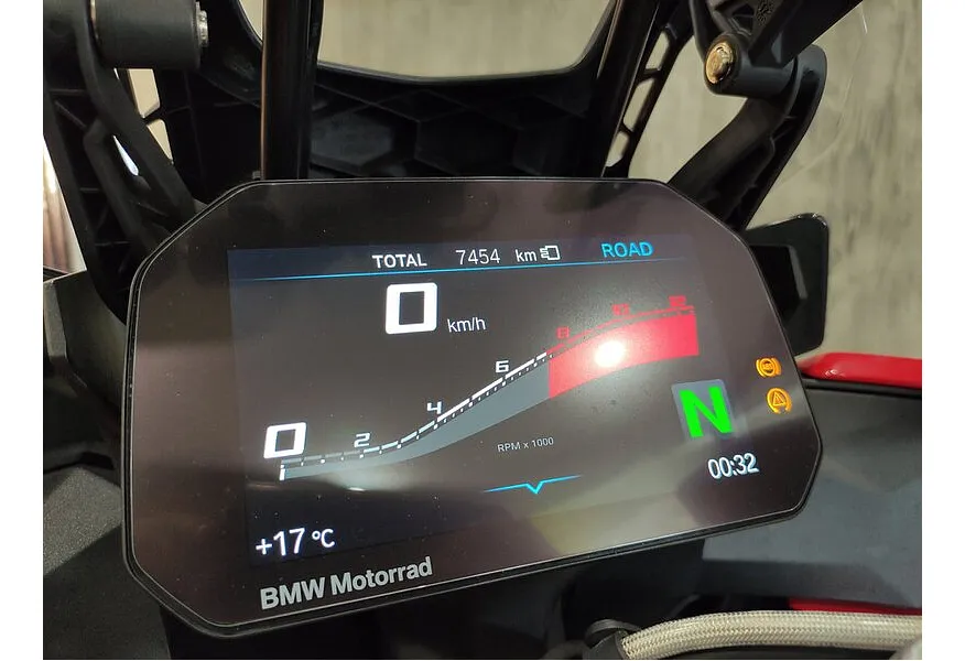 BMW Motorrad S 1000 XR S 1000 XR 999 см³ (165) 999 Красный в АВИЛОН. Слайд №9