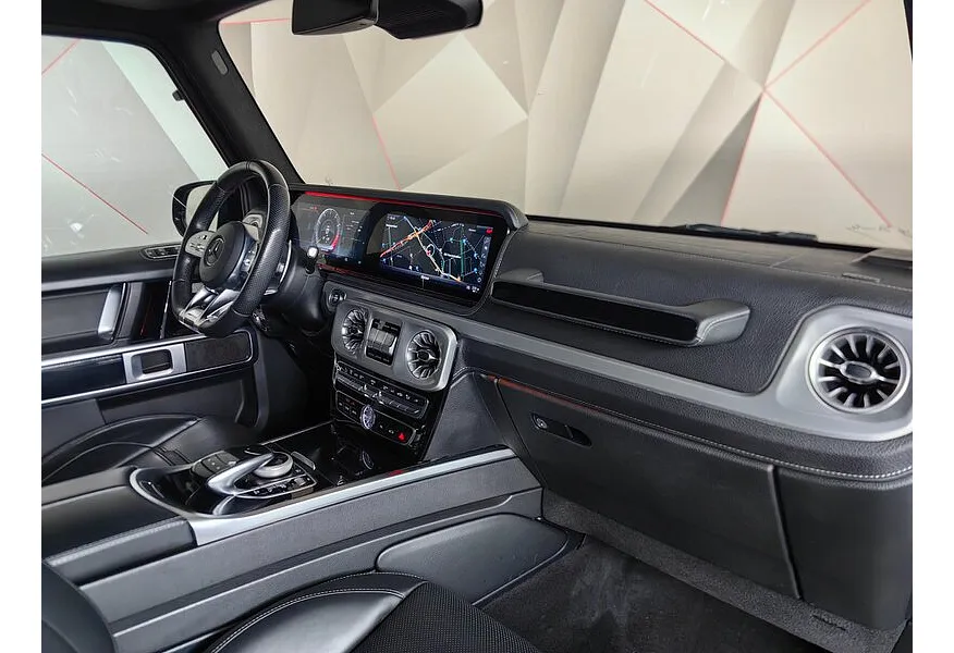 Mercedes-Benz G-Класс G 63 AMG Speedshift 4Matic (585 л.с.) Черный в АВИЛОН. Слайд №13