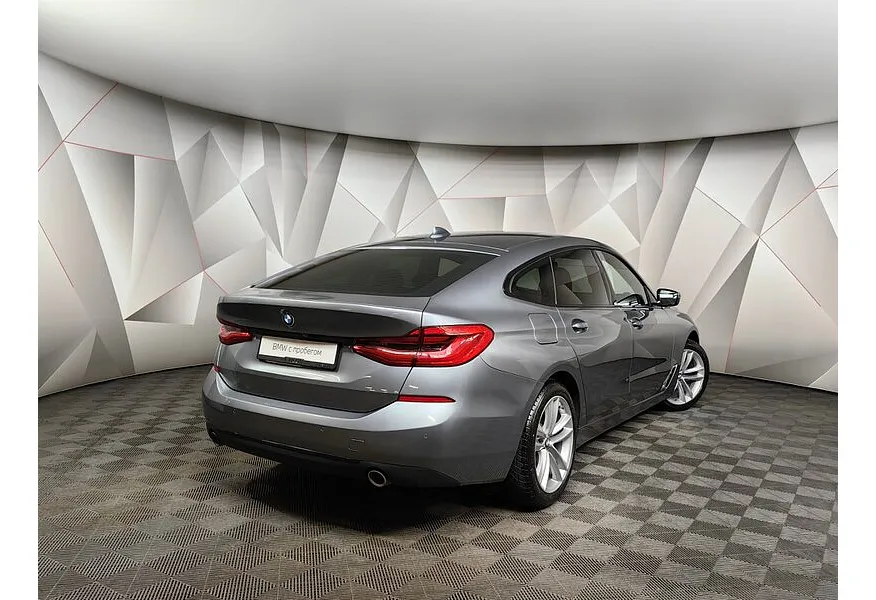 LIVE. Слайд №8