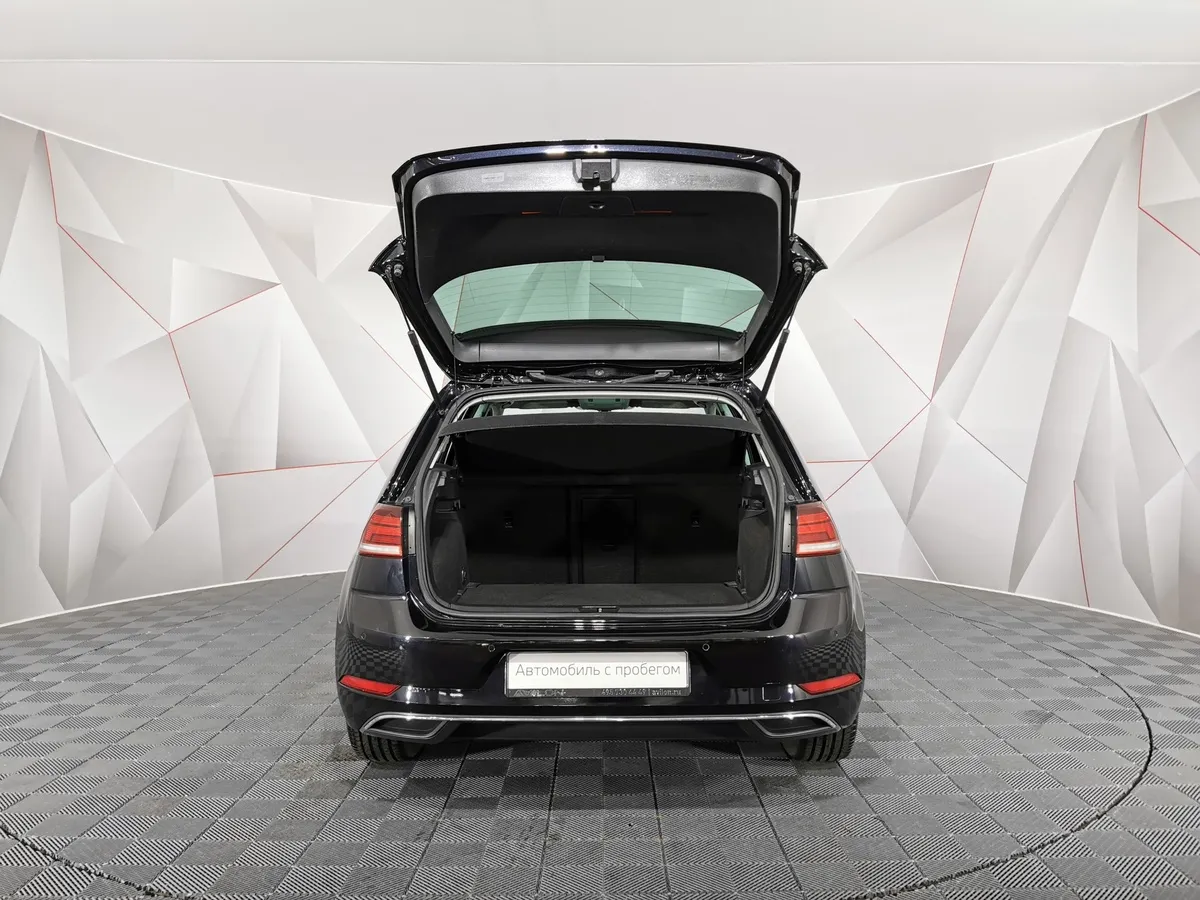 Volkswagen Golf 1.5 TSI DSG (130 л.с.) Черный в АВИЛОН. Слайд №11