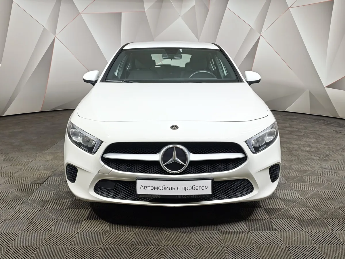 Mercedes-Benz A-Класс A 200 7G-DCT (150 л.с.) Comfort Белый в АВИЛОН. Слайд №7