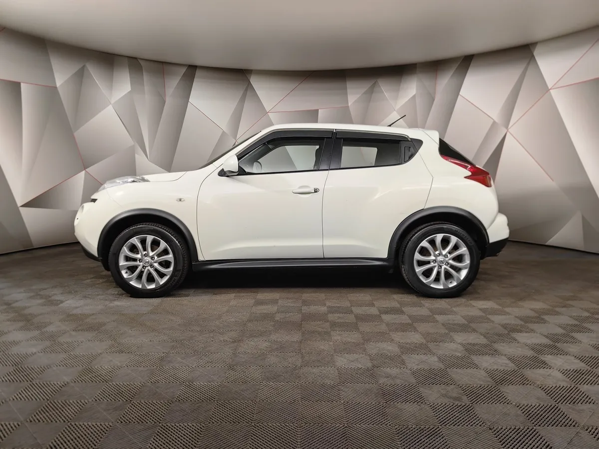 Nissan Juke 1.6 CVT (117 л.с.) Белый в АВИЛОН. Слайд №5
