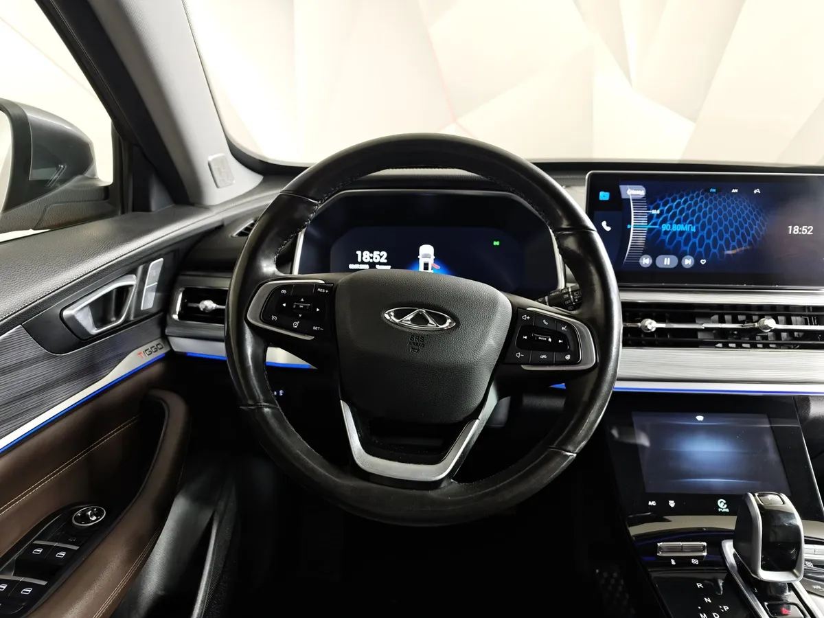 Chery Tiggo 8 Pro 1.6 TGDI DCT7 (186 л.с.) Prestige Dreamline Серый в АВИЛОН. Слайд №20