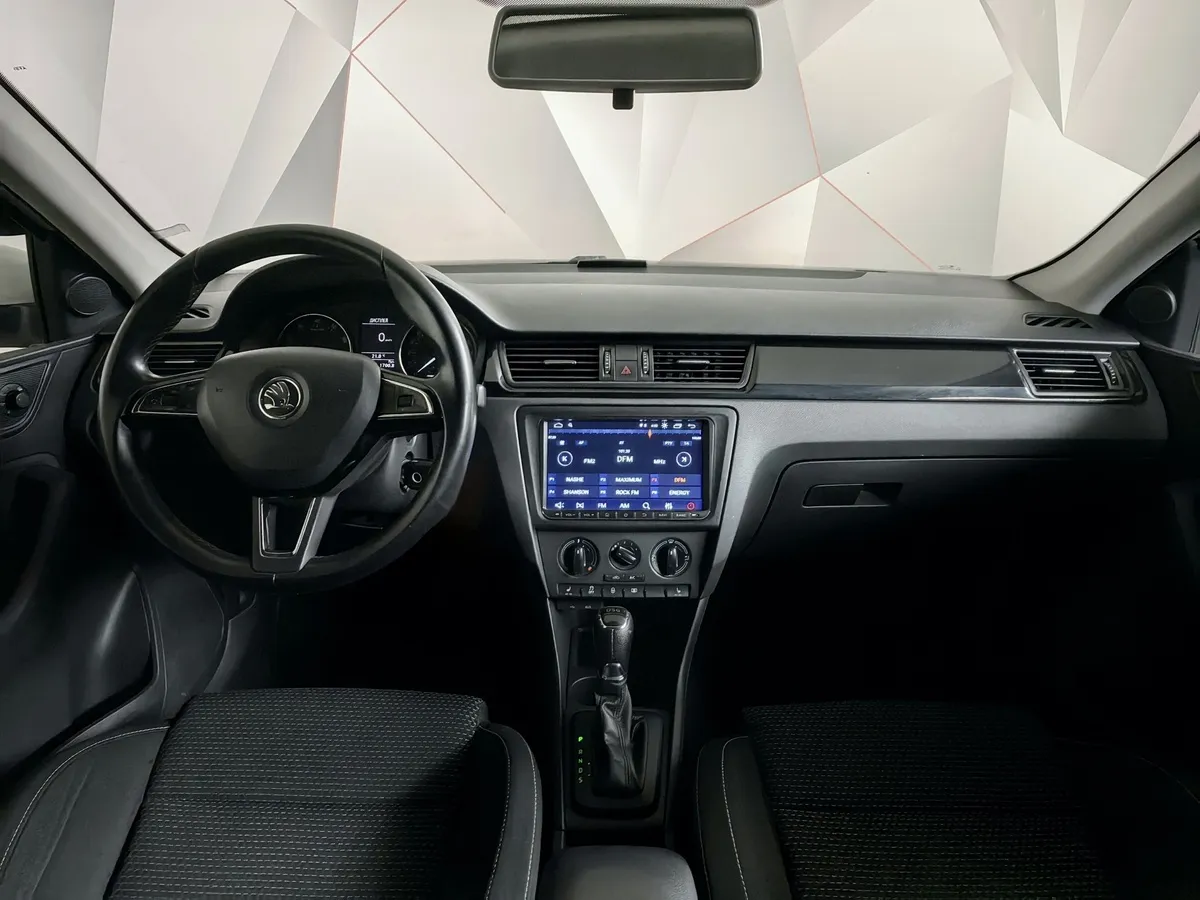Skoda Rapid 1.4 TSI DSG (125 л.с.) Active Белый в АВИЛОН. Слайд №14