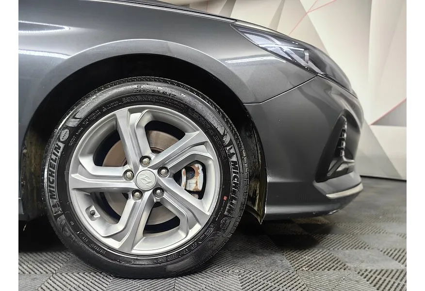 LIVE. Слайд №16