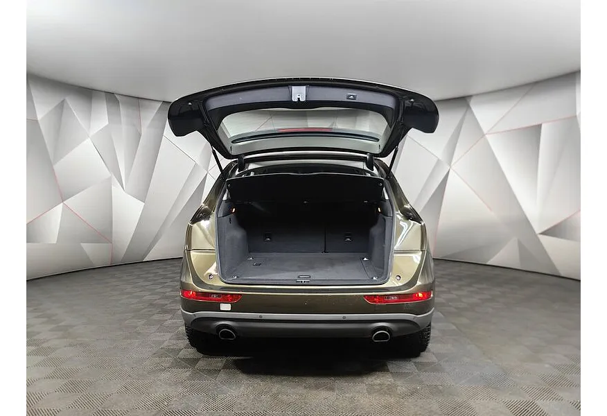 Audi Q5 2.0 TFSI Tiptronic quattro (225 л.с.) Коричневый в АВИЛОН. Слайд №11